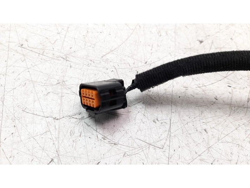 Recambio de maneta exterior maletero / porton para kia stonic (ybcuv) 1.0 tgdi cat referencia OEM IAM 81260H8400  