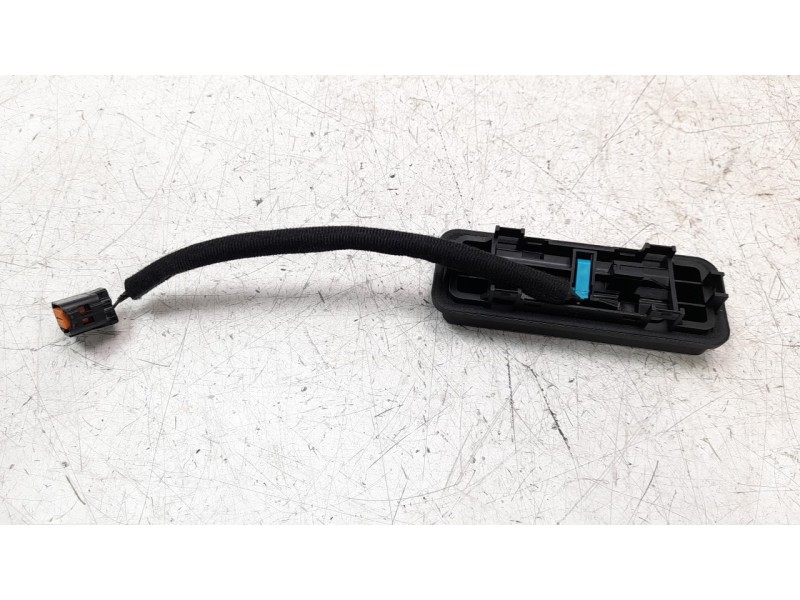 Recambio de maneta exterior maletero / porton para kia stonic (ybcuv) 1.0 tgdi cat referencia OEM IAM 81260H8400  