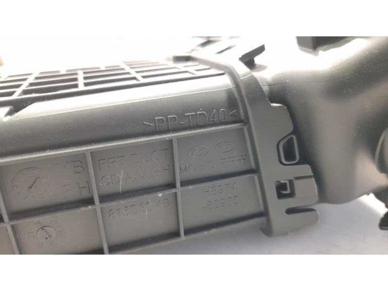 Recambio de rejilla aireadora para kia stonic (ybcuv) 1.6 crdi cat referencia OEM IAM 97490H8100FHV  