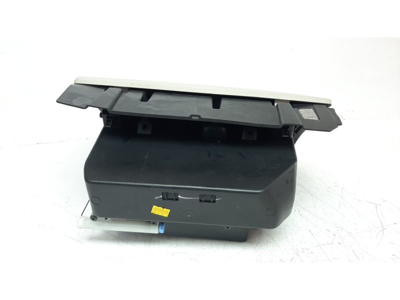 Recambio de guantera para volvo v40 1.6 diesel cat referencia OEM IAM 1284503  
