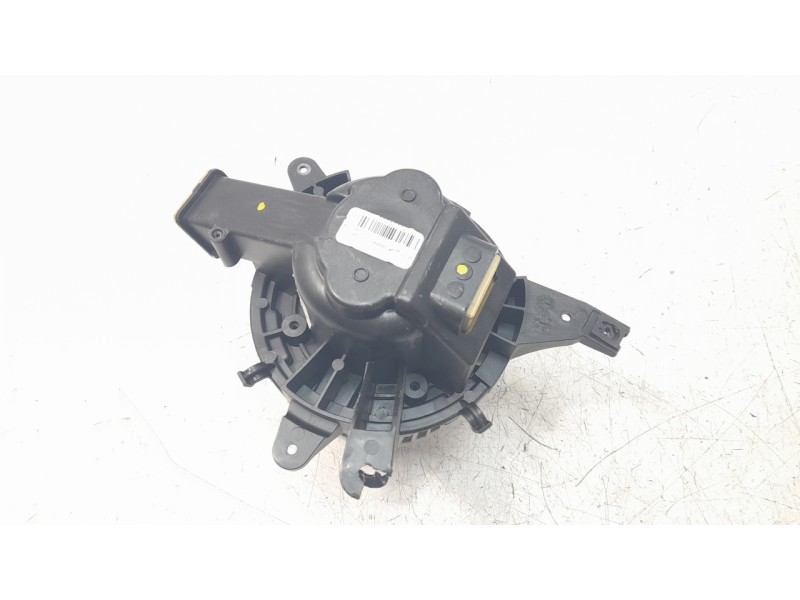 Recambio de ventilador calefaccion para fiat 500 l (330) 1.3 16v jtd cat referencia OEM IAM 77366895  