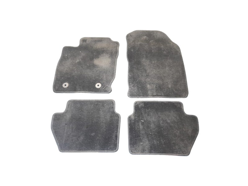 Recambio de juego alfombrillas para ford ecosport (cr6) trend referencia OEM IAM GN15B13086GAW  
