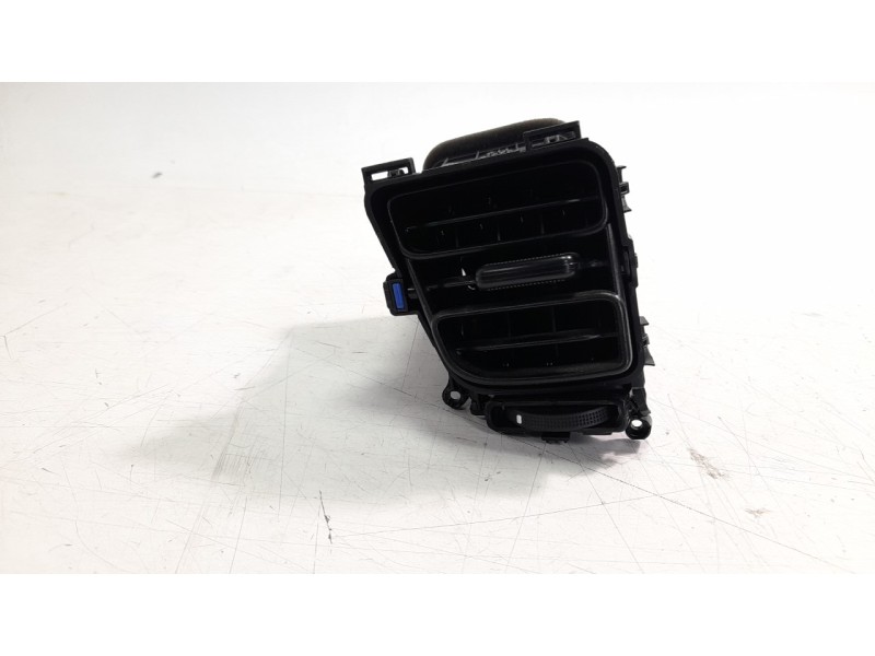 Recambio de rejilla aireadora para kia stonic (ybcuv) 1.6 crdi cat referencia OEM IAM 84740H8AB0S1R  