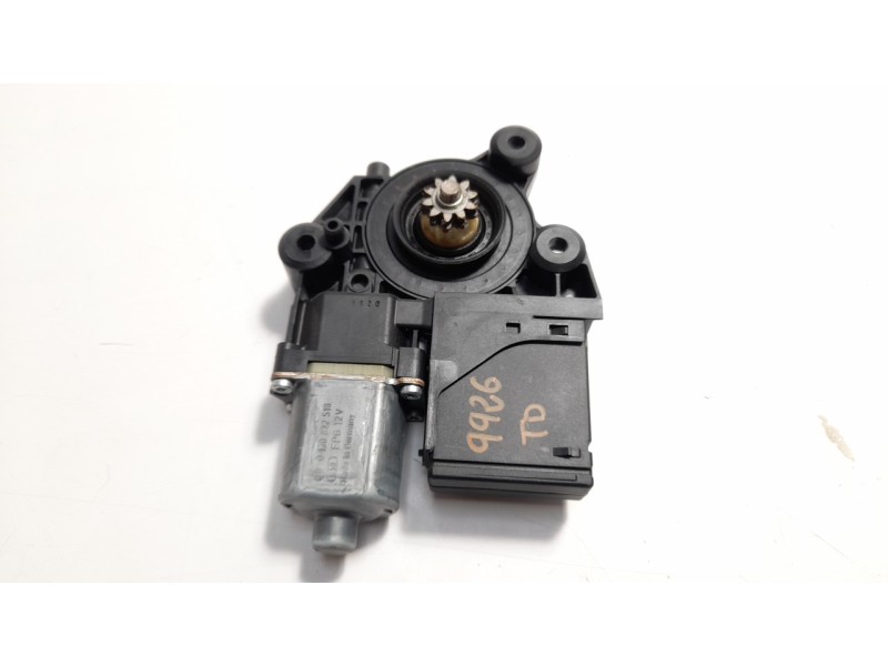 Recambio de motor elevalunas trasero derecho para renault scenic iii expression referencia OEM IAM 827303178R  