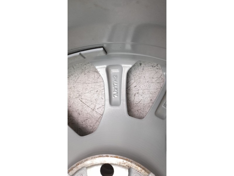 Recambio de llanta para ford ecosport (cr6) trend referencia OEM IAM GN151007F4B  