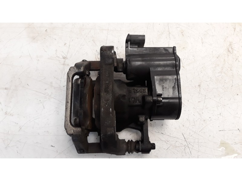 Recambio de pinza de freno trasera derecha para citroen c4 grand picasso feel edition referencia OEM IAM 9800229280 AD777015 