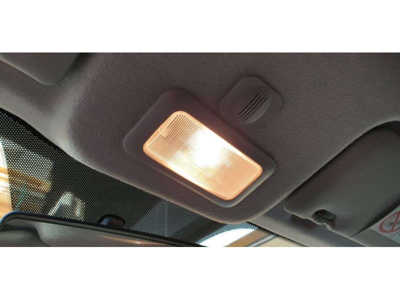 Recambio de luz interior para fiat panda (319) base (2020) referencia OEM IAM 735354549  