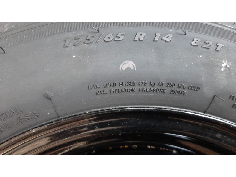 Recambio de neumatico repuesto para ford ka+ 1.2 ti-vct cat referencia OEM IAM 1756514  