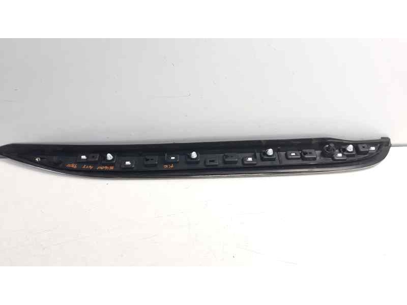 Recambio de moldura para peugeot 2008 (--.2013) active referencia OEM IAM 9806404777  