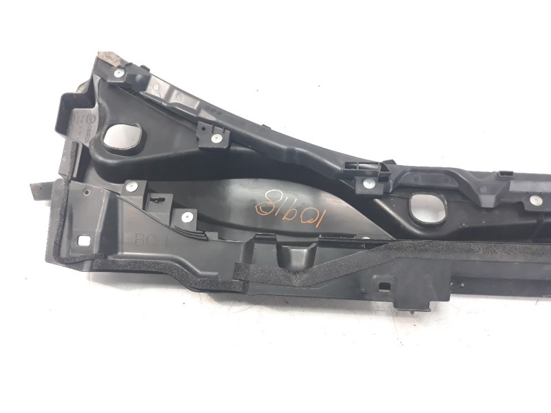 Recambio de torpedo para mazda 3 berlina (bp) referencia OEM IAM BCKA507S1 BCKA507R1 