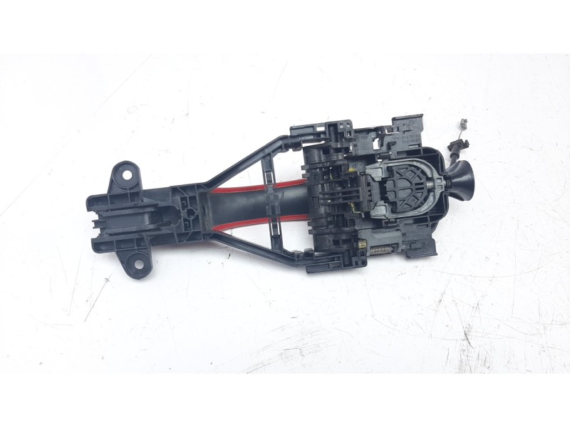 Recambio de maneta exterior trasera izquierda para volvo v40 1.6 diesel cat referencia OEM IAM 39832339  