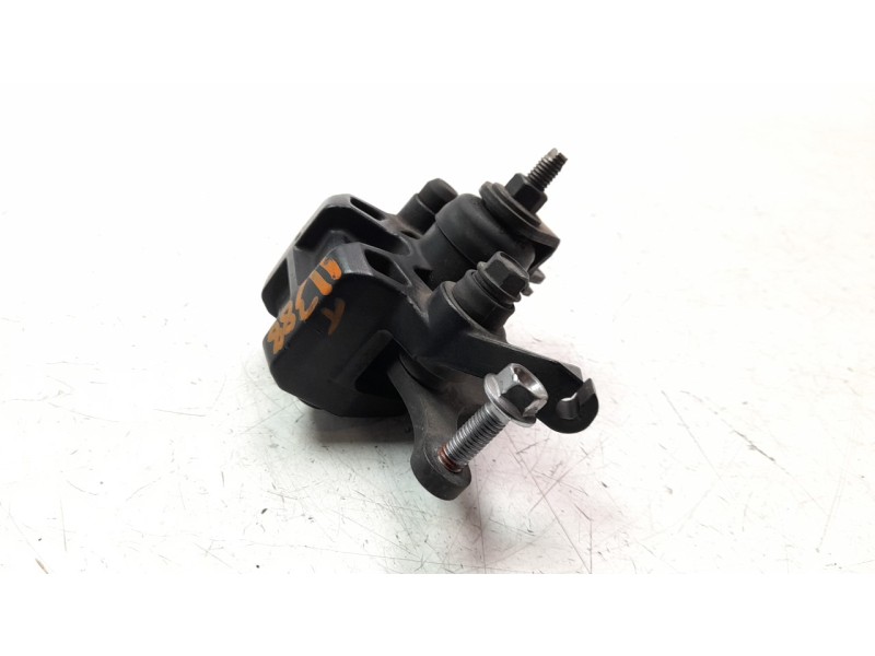 Recambio de pinza de freno trasera derecha para honda nc 750 referencia OEM IAM 43150MKAD81  