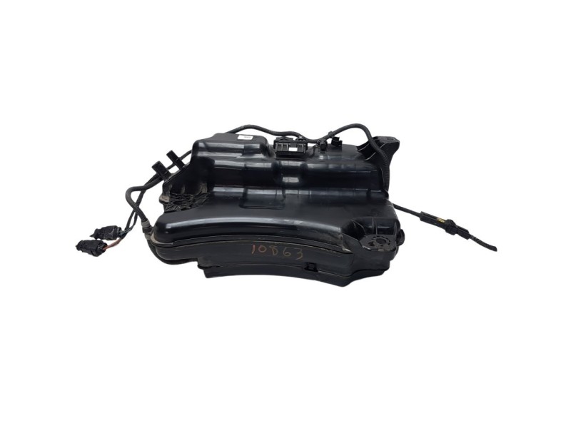 Recambio de deposito combustible para seat leon st (5f8) 2.0 tdi referencia OEM IAM 5Q0131877F  