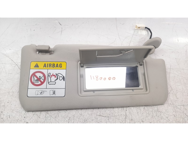Recambio de parasol derecho para ssangyong rexton limited 4x4 referencia OEM IAM 7610408002EAM  