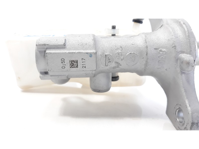 Recambio de bomba freno para renault clio iv limited referencia OEM IAM 0J5D2117  