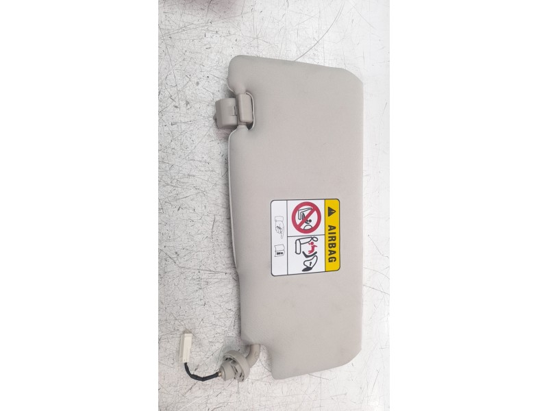 Recambio de parasol derecho para ssangyong rexton limited 4x4 referencia OEM IAM 7610408002EAM  