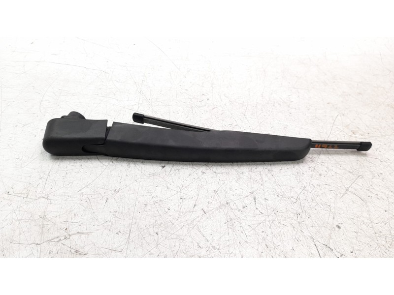Recambio de brazo limpia trasero para ford ecosport (cr6) trend referencia OEM IAM GN1517C403AB  