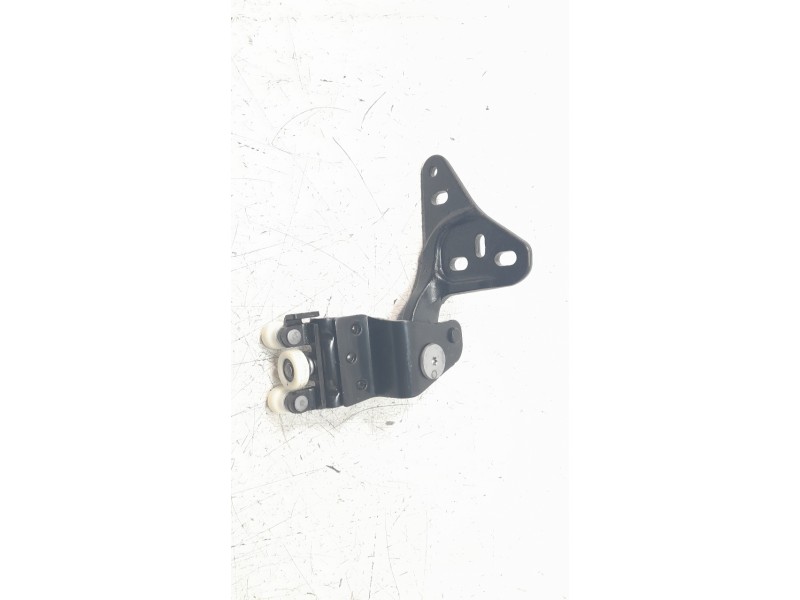 Recambio de soporte / guia puerta corredera para ford transit custom kasten (ttu) 300 l1 trend fwd referencia OEM IAM PZ31V25028