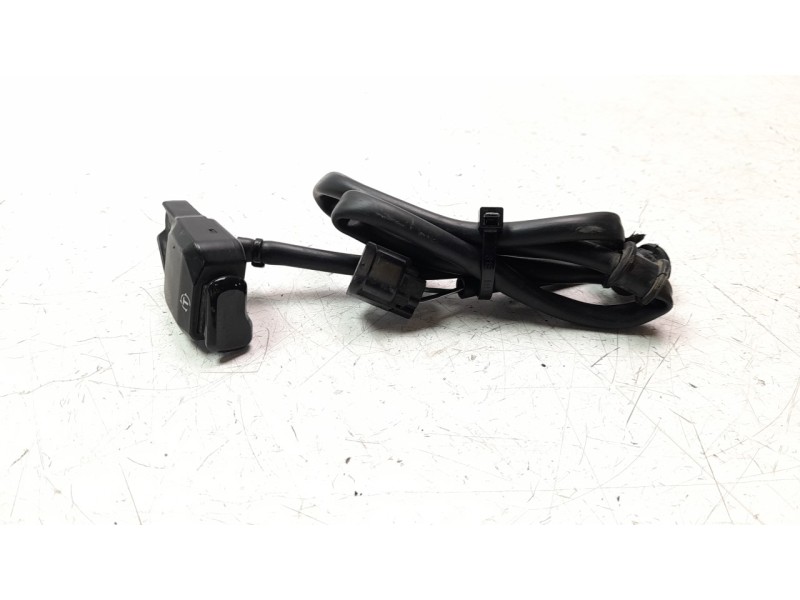 Recambio de interruptor para honda nc 750 referencia OEM IAM CONTROLTRACCION  