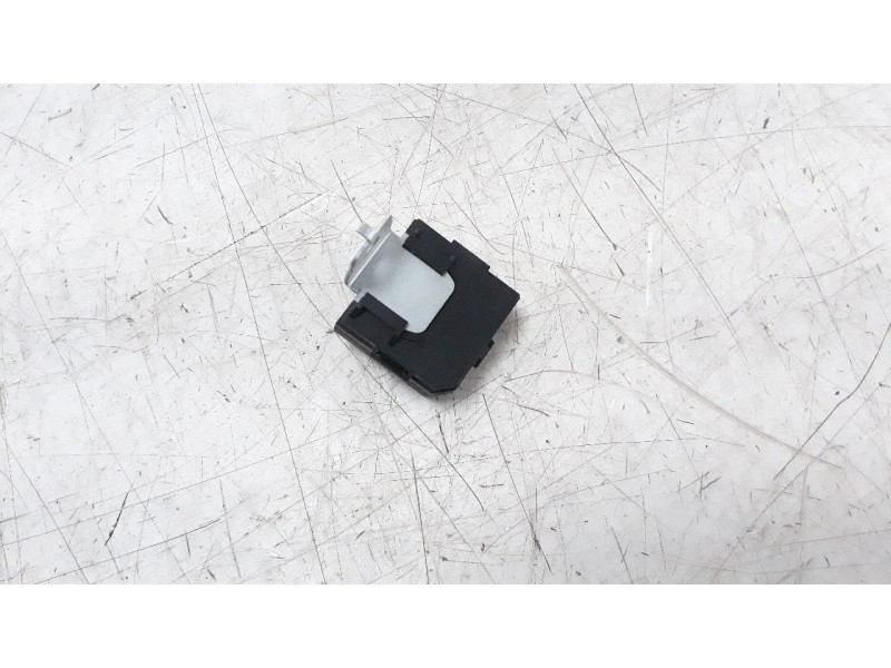 Recambio de modulo electronico para hyundai i20 1.2 16v cat referencia OEM IAM 95420B4000  
