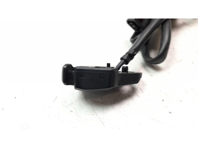 Recambio de interruptor para honda nc 750 referencia OEM IAM CONTROLTRACCION  