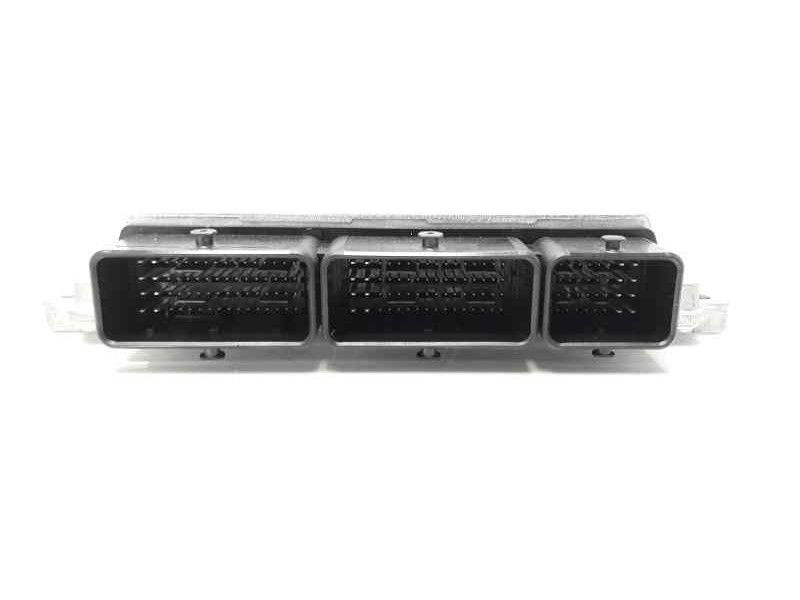 Recambio de centralita motor uce para renault clio iv limited referencia OEM IAM 237109221R V29086931A 237105499R