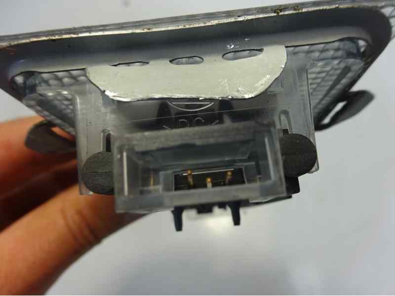 Recambio de luz interior para opel corsa d enjoy referencia OEM IAM 13126729  
