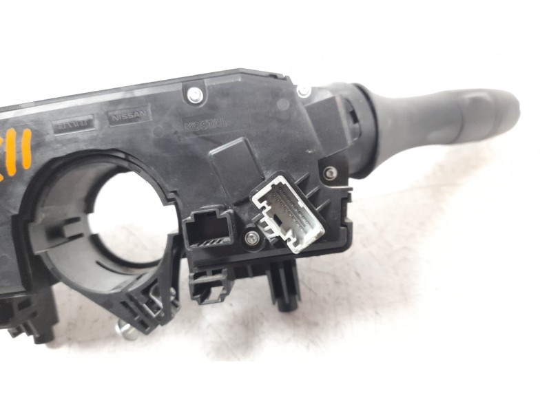 Recambio de mando multifuncion para renault clio v 1.5 blue dci diesel fap referencia OEM IAM 255679262R  