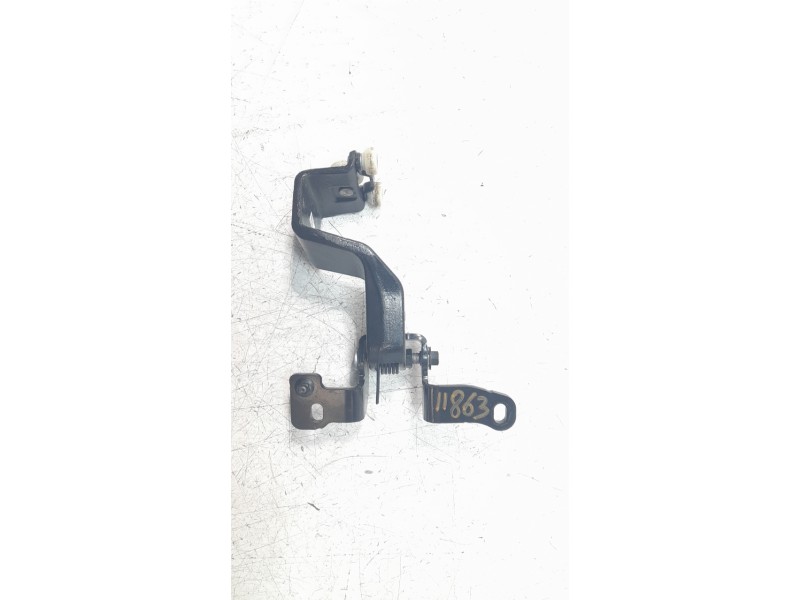 Recambio de soporte / guia puerta corredera para ford transit custom kasten (ttu) 300 l1 trend fwd referencia OEM IAM PZ31V268B4