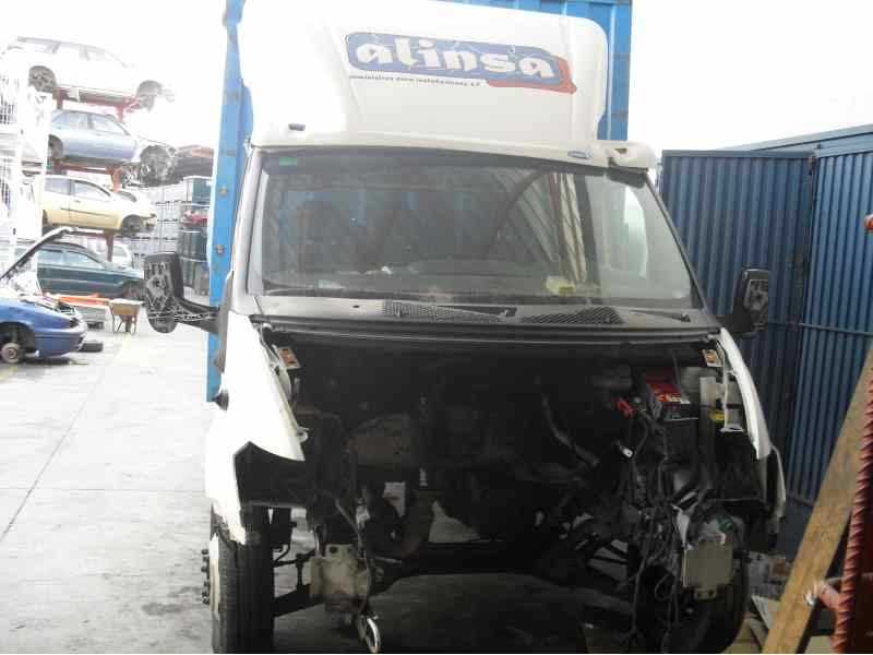 ford transit mod.2000 caja abierta del año 2006