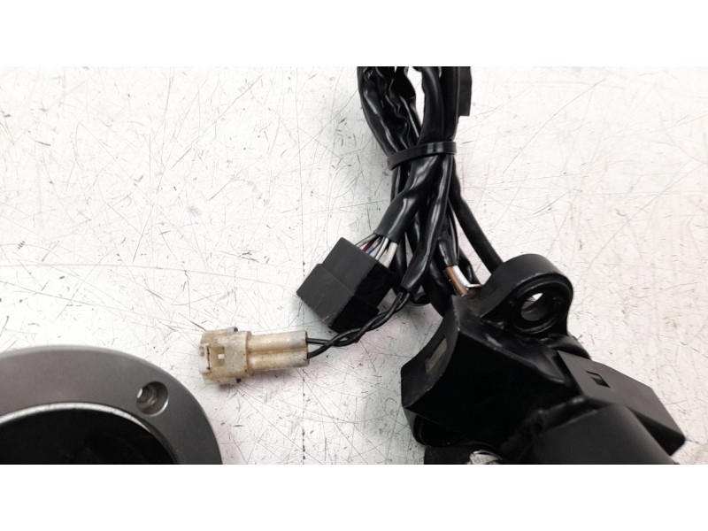 Recambio de conmutador de arranque para kawasaki z 750 / z 1000 referencia OEM IAM 270455338  