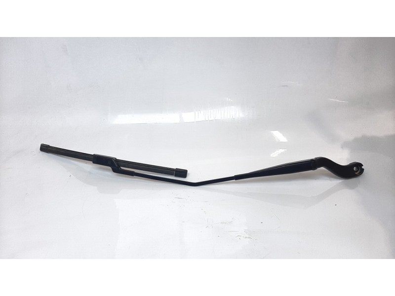 Recambio de brazo limpia delantero derecho para ford ecosport (cr6) trend referencia OEM IAM GN1517526DC  