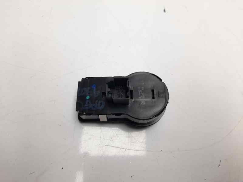 Recambio de mando luces para opel insignia sports tourer edition referencia OEM IAM 13268702  