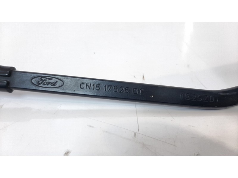 Recambio de brazo limpia delantero derecho para ford ecosport (cr6) trend referencia OEM IAM GN1517526DC  