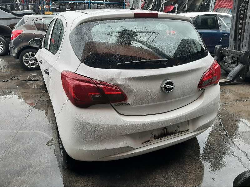 opel corsa e del año 2016