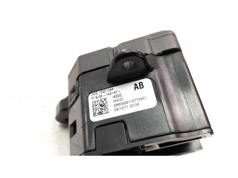 Recambio de interruptor para land rover evoque 2.0 turbo cat referencia OEM IAM BJ3214K147  