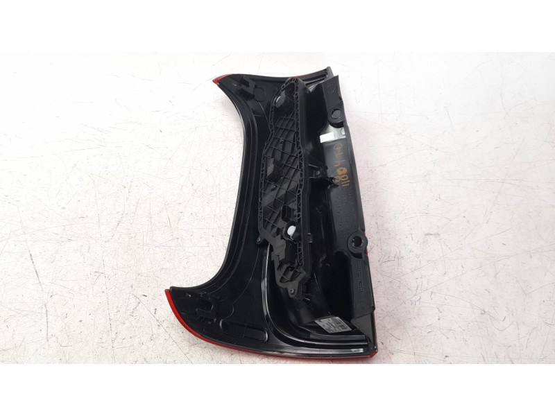 Recambio de piloto trasero derecho para fiat panda (319) base (2020) referencia OEM IAM 521023500 104LLH911 FT1244153