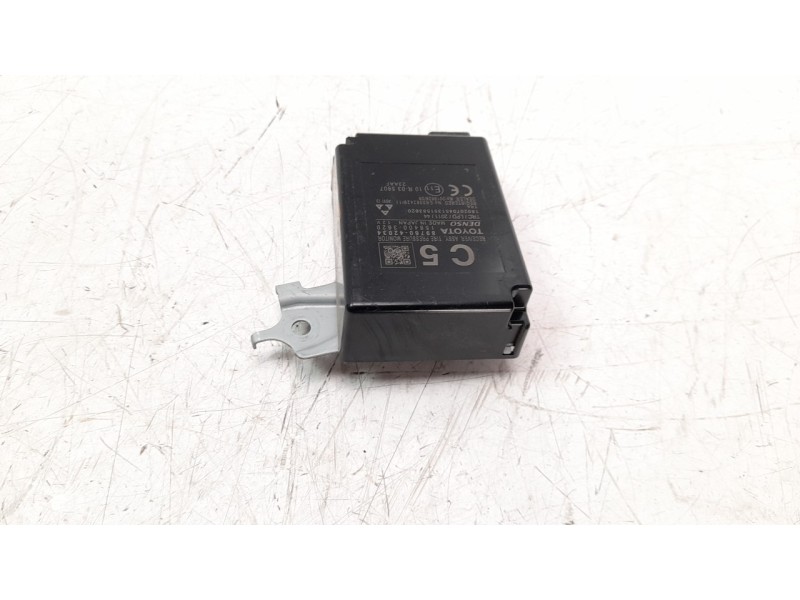 Recambio de modulo electronico para toyota rav 4 referencia OEM IAM 8976042034  