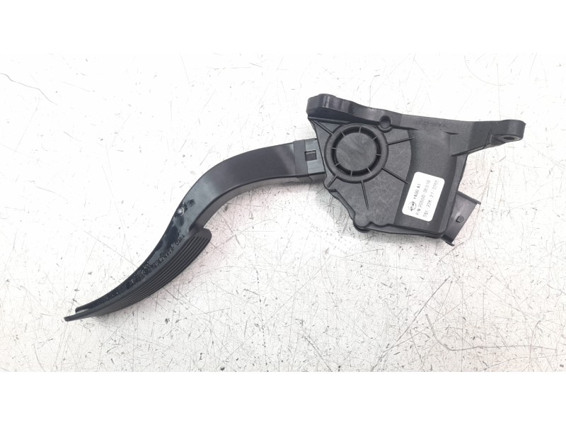 Recambio de potenciometro pedal para ssangyong rexton limited 4x4 referencia OEM IAM 2055036510  