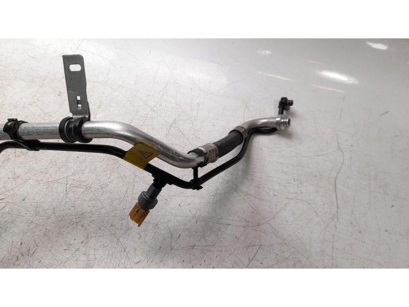 Recambio de tubos aire acondicionado para renault megane iv grandtour business referencia OEM IAM 9833241980  