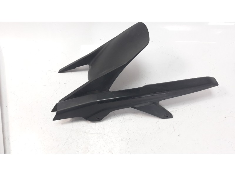 Recambio de guardabarros trasero para honda cb 650r referencia OEM IAM 80103MKND500  