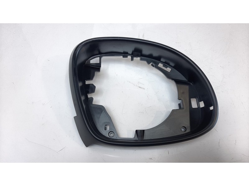 Recambio de carcasa retrovisor derecho para volkswagen tiguan (5n2) t1 bluemotion referencia OEM IAM 5N0857602A9B9  