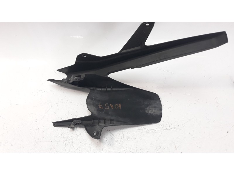 Recambio de guardabarros trasero para honda cb 650r referencia OEM IAM 80103MKND500  