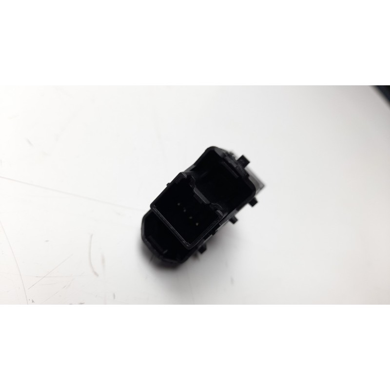 Recambio de mando elevalunas trasero izquierdo para ford focus lim. 1.0 ecoboost cat referencia OEM IAM F1ET14529AA IAF670027 