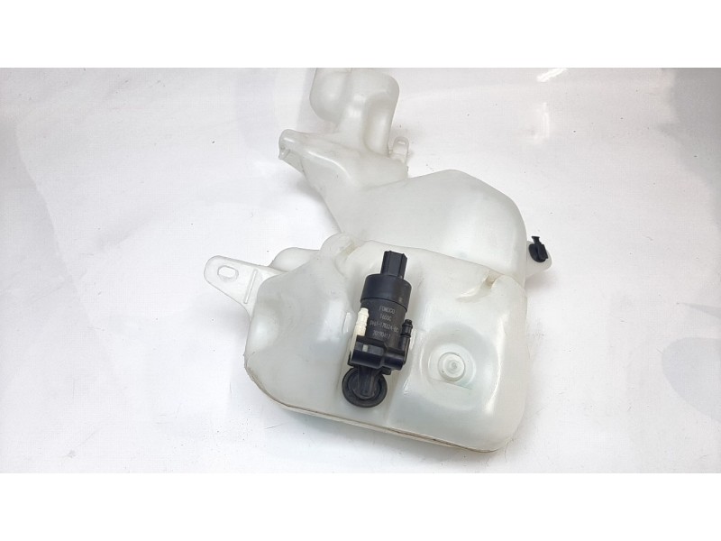 Recambio de deposito limpia para ford ecosport (cr6) trend referencia OEM IAM GN1517B613FB  