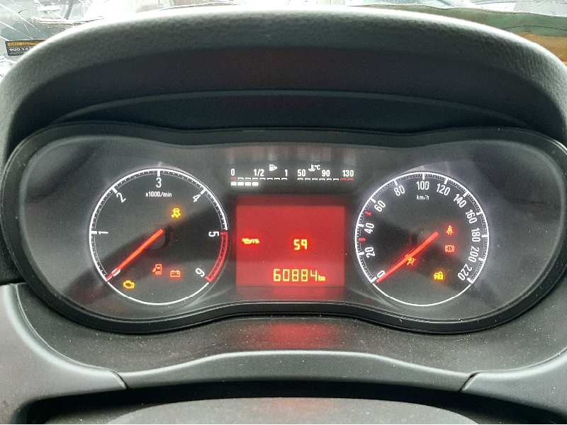 opel corsa e del año 2016