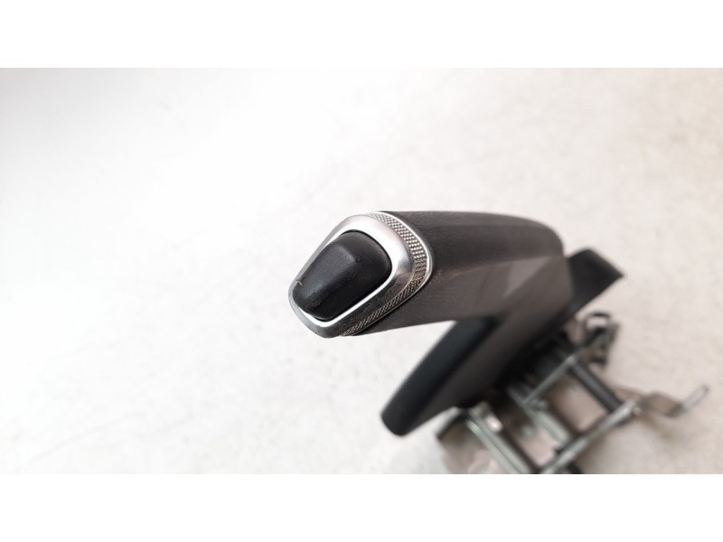 Recambio de palanca freno para renault clio v 1.5 blue dci diesel fap referencia OEM IAM 360106140R  