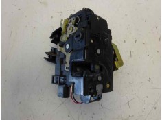 CERRADURA PUERTA TRASERA DERECHA 4B0839016B 4B0839016B 