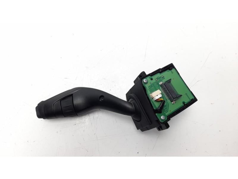 Recambio de mando limpia para ford focus lim. 1.0 ecoboost cat referencia OEM IAM F1ET17A553BA  