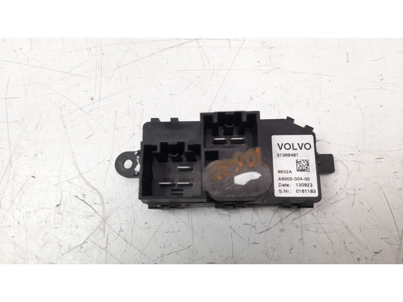 Recambio de resistencia calefaccion para volvo v40 1.6 diesel cat referencia OEM IAM 31369487  